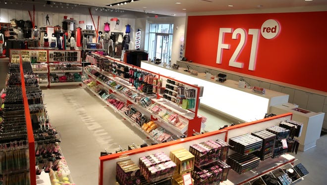 A Forever 21 concept store, F21 red, will open in Tempe Marketplace.
