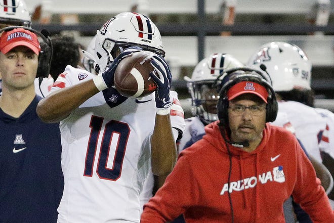 Did the Arizona Wildcats' Jedd Fisch deserve to win Pac-12 Football Coach of the Year? Some people think he was 'robbed' for the award.